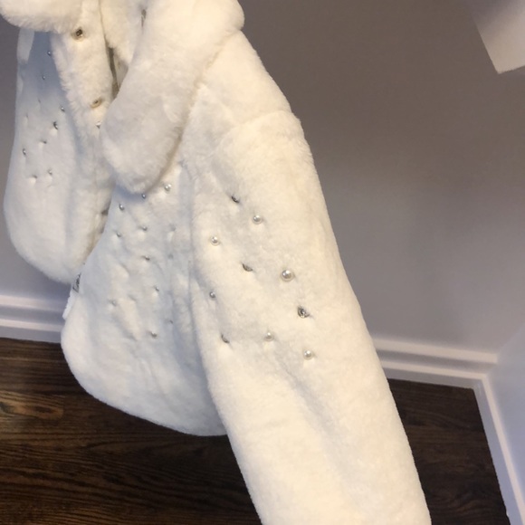 Disney princess ivory jacket - Picture 3 of 4